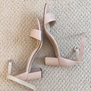 Nude/Cream Naturalizer Heels Block Heel 7